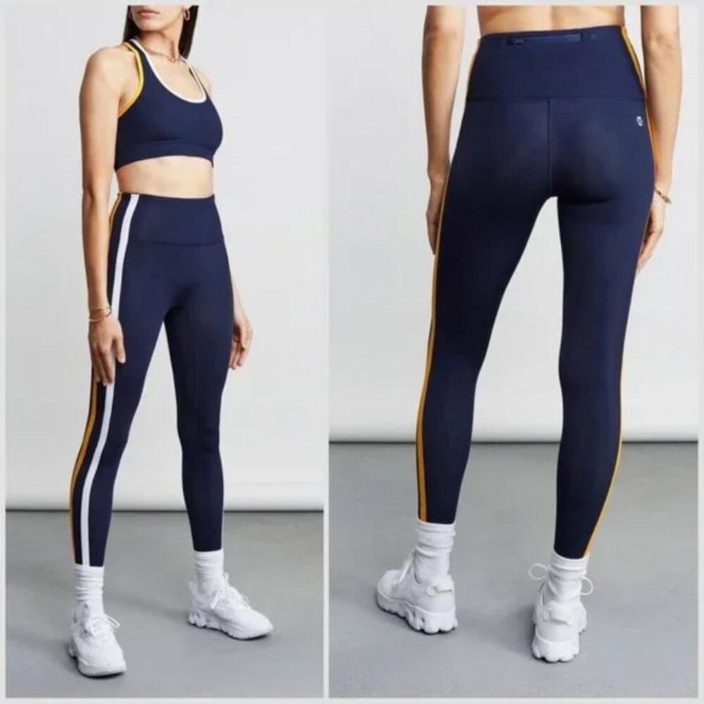 XS All access navy blue leggings and sports bra set
Racerback